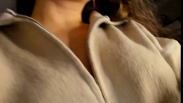 Lilith lutherlow online show from 01.13.25