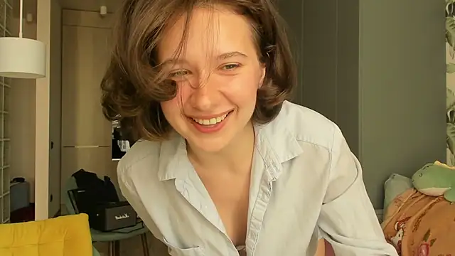 Lilith lutherlow online show from 10.03.25