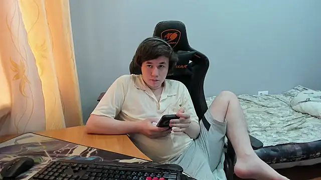 iliaskrislove online show from 09.15.25