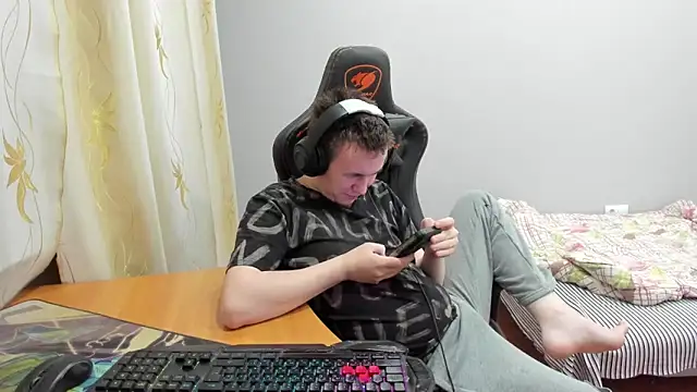 iliaskrislove online show from 11.21.25