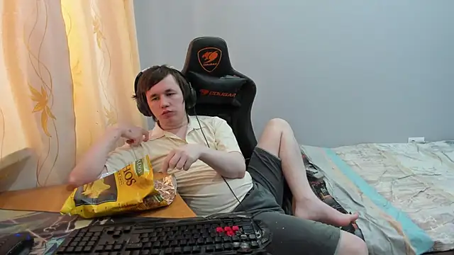 iliaskrislove online show from 03.12.26