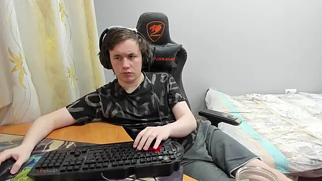 iliaskrislove online show from 03.18.26