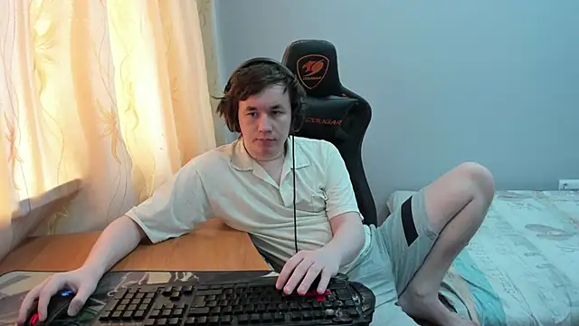 iliaskrislove online show from 04.19.26