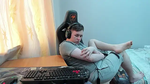 iliaskrislove online show from 04.25.26