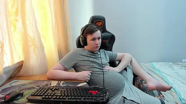 Snapshot of iliaskrislove chatting on 06.22.26 iliaskrislove online show from 06.22.26