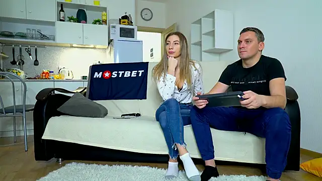 littlesweettifany online show from 12.22.24