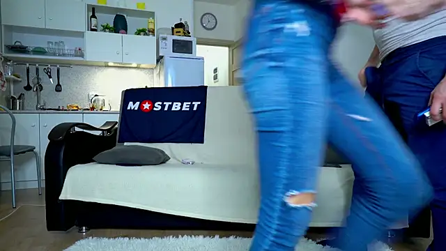 littlesweettifany online show from 12.26.24