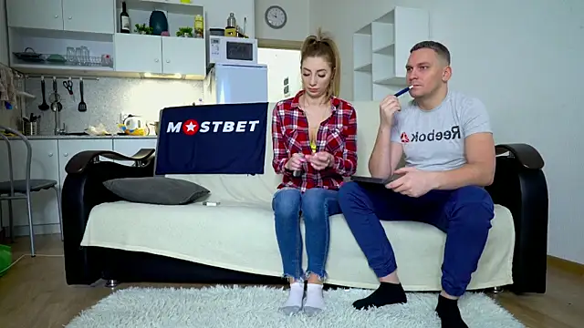 littlesweettifany online show from 12.28.24