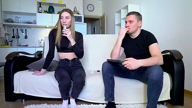 littlesweettifany online show from 03.07.25