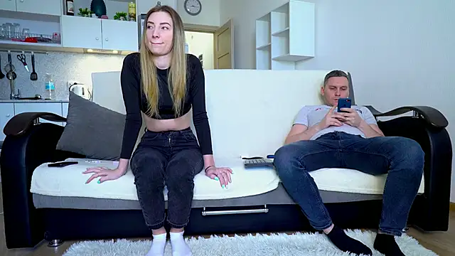 littlesweettifany online show from 03.21.25