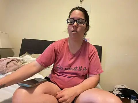 FreakNastyLacie online show from 10.07.25