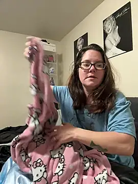 FreakNastyLacie online show from 05.27.26