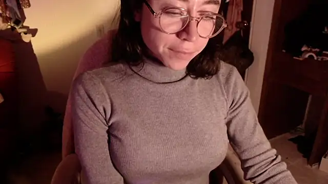 emily pearl  online show from 11.14.25