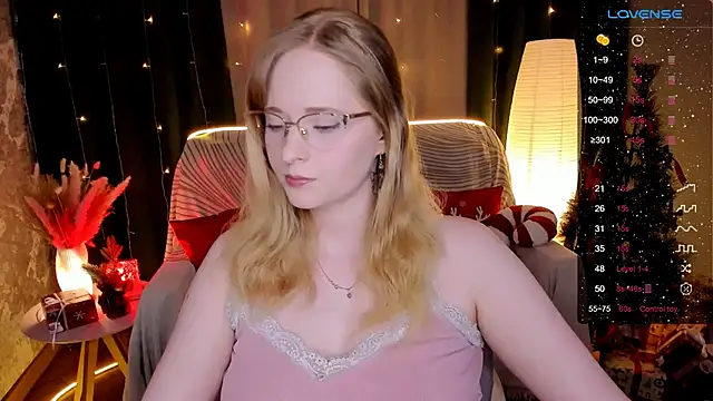 Aemilia  online show from 12.16.25