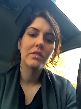 Linalicious online show from 11.05.25