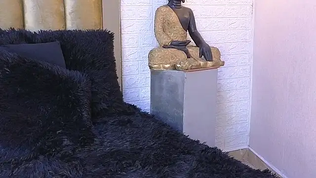 ximenawilliamss online show from 02.16.25