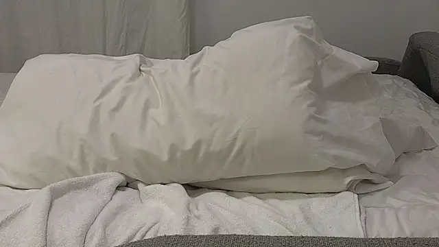 ximenawilliamss online show from 03.16.25