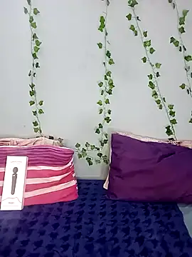 Snapshot of Sugartonguexx chatting on 02.01.25 Sugartonguexx online show from 02.01.25