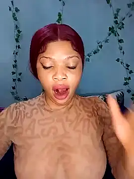 Snapshot of Sugartonguexx chatting on 02.15.25 Sugartonguexx online show from 02.15.25