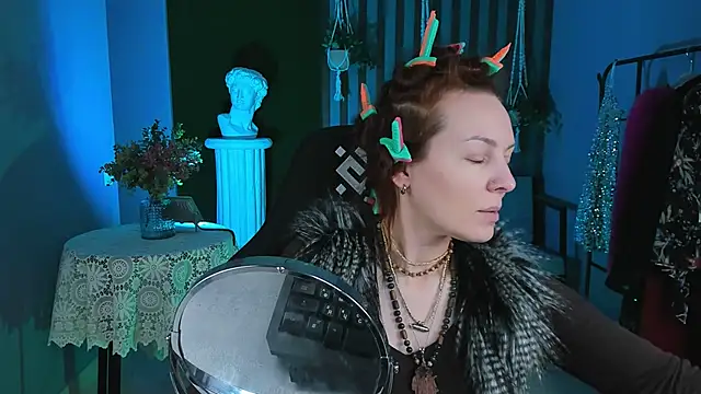 VandaRossi online show from 01.19.25