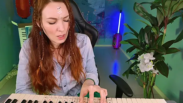 VandaRossi online show from 01.22.25