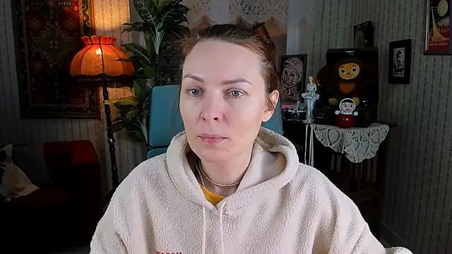 VandaRossi online show from 02.16.25