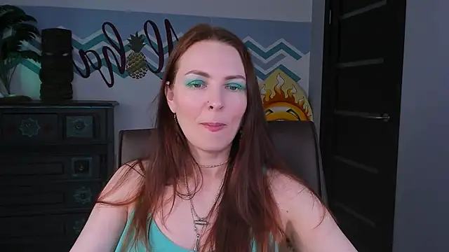 VandaRossi online show from 02.19.25