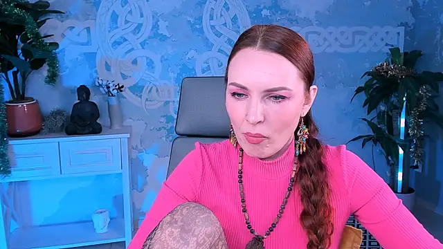 VandaRossi online show from 03.14.25