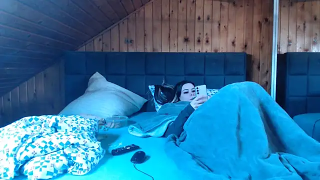 BoeseMoni1998 online show from 03.07.25