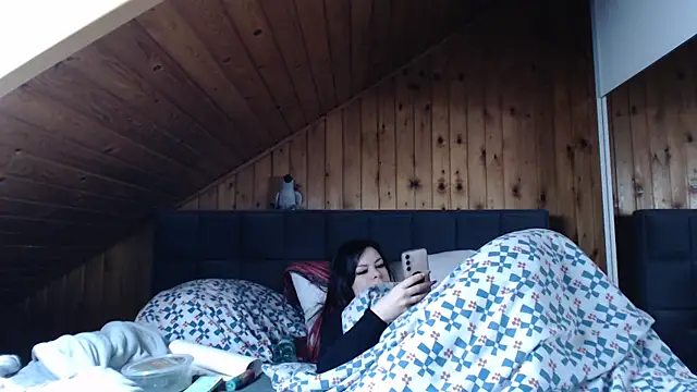 BoeseMoni1998 online show from 10.15.25