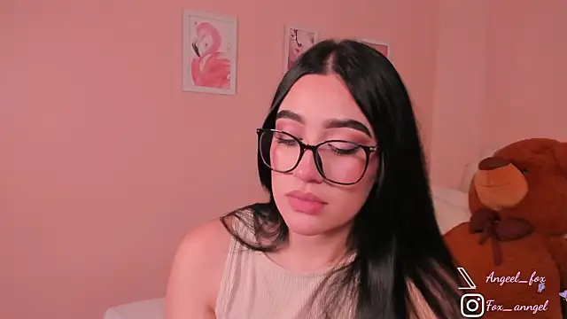 Snapshot of angeel_fox chatting on 11.13.25 angeel fox online show from 11.13.25