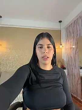 Snapshot of Cleopatra_Fit chatting on 03.13.26 Cleopatra Fit online show from 03.13.26