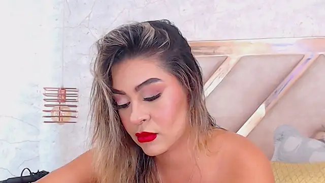 JoannaStanford online show from 11.10.25