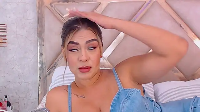 JoannaStanford online show from 12.02.25