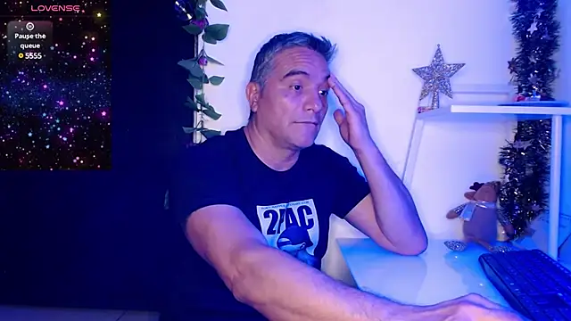 golden punisher online show from 12.22.24