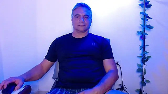 golden punisher online show from 03.17.25