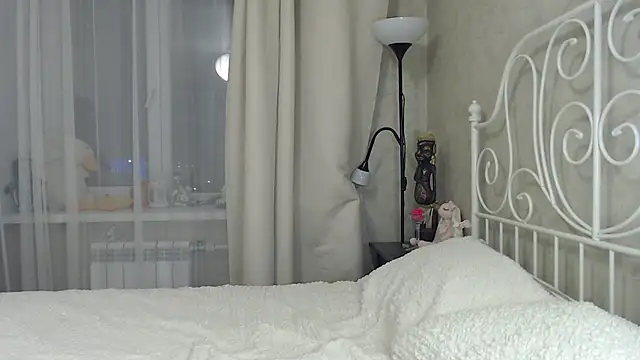 ShyEvaa online show from 01.19.25