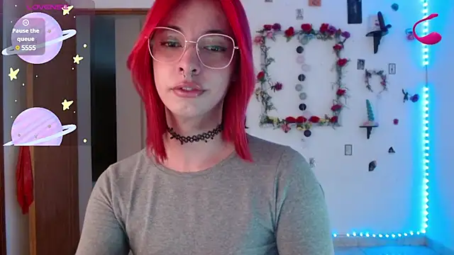 Snapshot of _GalyaX_ chatting on 02.26.25 GalyaX online show from 02.26.25