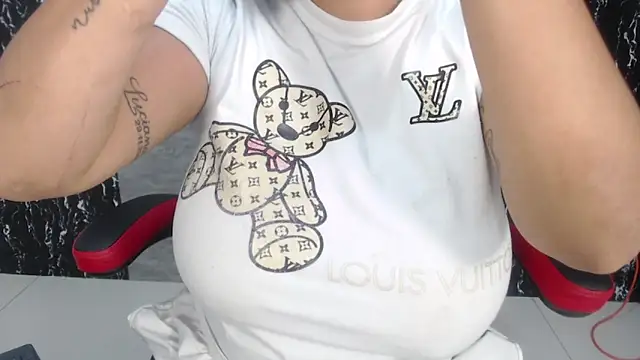 Snapshot of evelin_999_ chatting on 03.09.25 evelin 999 online show from 03.09.25