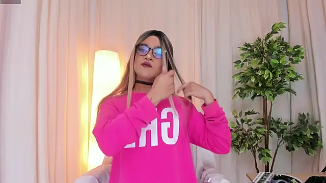 Snapshot of vitta_alfayed chatting on 03.02.25 vitta alfayed online show from 03.02.25