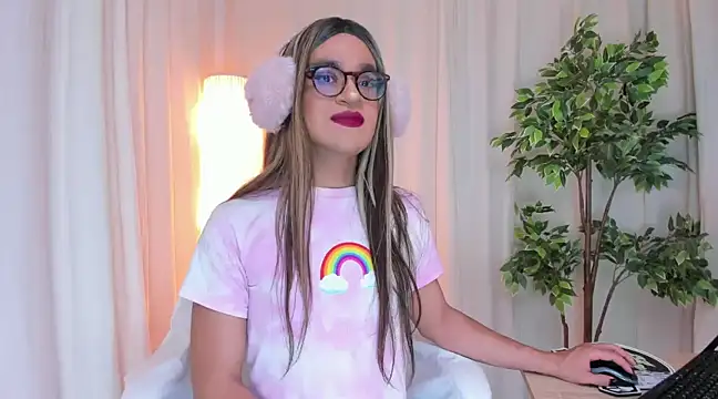 Snapshot of vitta_alfayed chatting on 03.11.25 vitta alfayed online show from 03.11.25