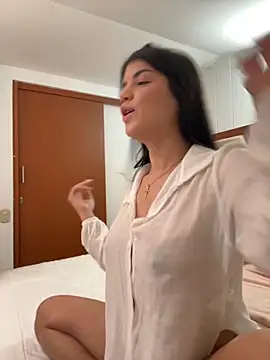 emma lopes online show from 11.18.25