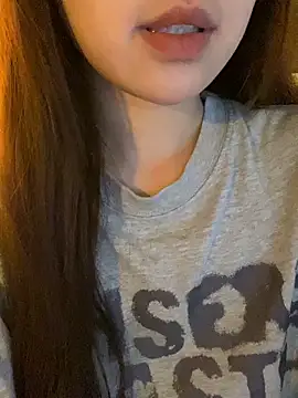 minmin2kk5 online show from 03.18.26