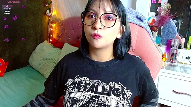 Littlerouse  online show from 03.20.25