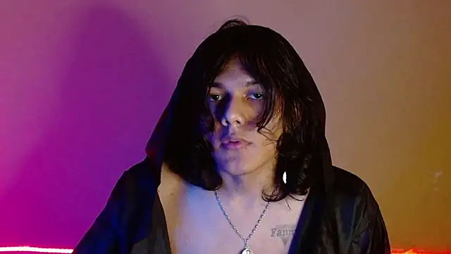 Snapshot of daiki_sx chatting on 12.08.24 daiki sx online show from 12.08.24