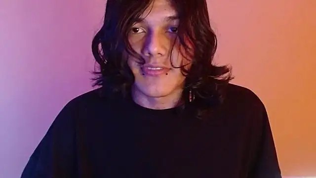 Snapshot of daiki_sx chatting on 12.19.24 daiki sx online show from 12.19.24