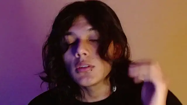 Snapshot of daiki_sx chatting on 12.24.24 daiki sx online show from 12.24.24