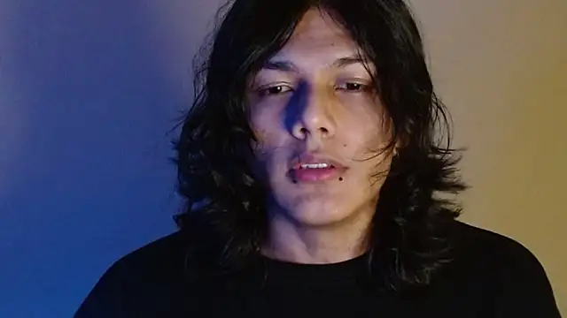 Snapshot of daiki_sx chatting on 12.26.24 daiki sx online show from 12.26.24