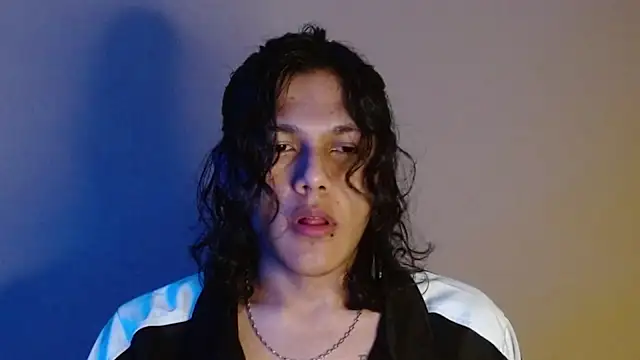 Snapshot of daiki_sx chatting on 01.08.25 daiki sx online show from 01.08.25