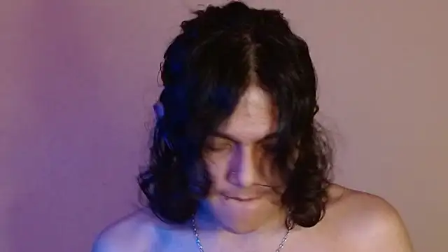 Snapshot of daiki_sx chatting on 01.10.25 daiki sx online show from 01.10.25